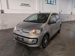 Argento Usata 2013 VW up! high up! Due volumi | 7999 € (Buon prezzo)
