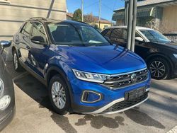 Blu Usata 2023 VW T-Roc Life SUV | 22.990 € (Ottimo prezzo)
