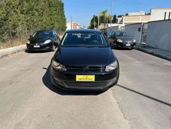 Nero Usata 2012 VW Polo Comfortline Tre volumi | 6900 € (Buon prezzo)