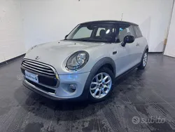 White silver metallizzato Usata 2016 Mini Cooper D Due volumi | 14.500 € (Buon prezzo)