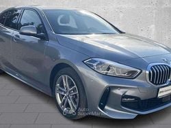Grigio Usata 2023 BMW 120 M Sport Due volumi | 28.450 € (Super prezzo)