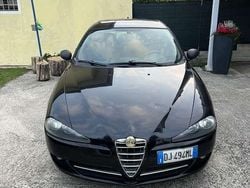 Usata 2007 Alfa Romeo 147 Distinctive Due volumi | 1497 € (Ottimo prezzo)