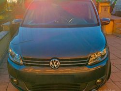 Grigio Usata 2010 VW Touran Comfortline Monovolume | 8200 € (Molto cara)
