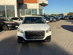 Bianco Usata 2020 Audi Q2 Business SUV | 19.500 € (Buon prezzo)