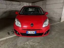 Rosso Nuova 2025 Renault Twingo Due volumi | 3400 €