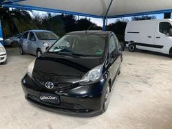 Nero Usata 2008 Toyota Aygo Sol Due volumi | 2999 € (Buon prezzo)