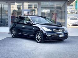Nero Usata 2011 Infiniti Ex30 SUV | 6700 €