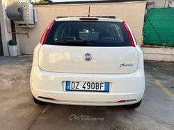 Bianco Usata 2009 Fiat Grande Punto Due volumi | 2990 € (Buon prezzo)