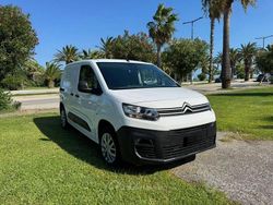 Bianco(met.) Usata 2021 Citroën Berlingo Monovolume | 8990 € (Ottimo prezzo)