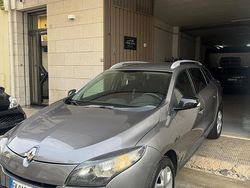 Grigio Usata 2012 Renault Mégane GrandTour Station wagon | 3999 € (Buon prezzo)