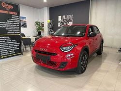 Rosso metallizzato Usata 2024 Fiat 600 SUV | 17.900 € (Super prezzo)