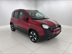 Rosso Usata 2025 Fiat Panda Cross Cross Due volumi | 15.500 € (Buon prezzo)