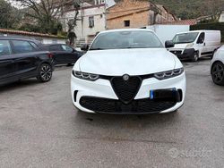 Bianco Usata 2024 Alfa Romeo Tonale SUV | 27.999 € (Buon prezzo)