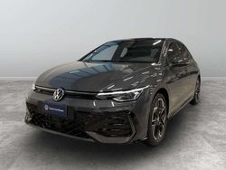 Grigio Nuova 2025 VW Golf VIII R-line Tre volumi | 37.500 € (Buon prezzo)