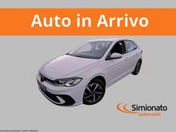 Bianco Usata 2023 VW Polo Life Tre volumi | 17.450 € (Buon prezzo)