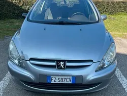 Usata 2004 Peugeot 307 Due volumi | 2500 € (Buon prezzo)