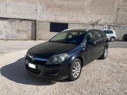 Usata 2005 Opel Astra Station wagon | 1850 € (Buon prezzo)