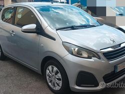 Grigio Usata 2015 Peugeot 108 Due volumi | 7900 € (Buon prezzo)