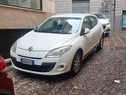 Bianco Usata 2009 Renault Mégane III Due volumi | 2500 € (Buon prezzo)