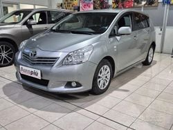 Grigio Usata 2013 Toyota Verso Active Monovolume | 6700 € (Buon prezzo)