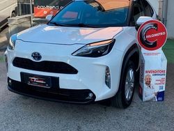 Bianco Usata 2022 Toyota Yaris Hybrid Active Station wagon | 20.499 € (Ottimo prezzo)