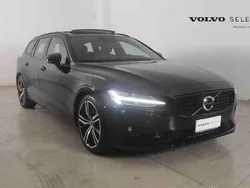 Nero Usata 2021 Volvo V60 R-Design Station wagon | 28.500 € (Molto cara)