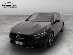 Nero Usata 2023 Mercedes 180 Advanced Plus Tre volumi | 29.900 € (Buon prezzo)