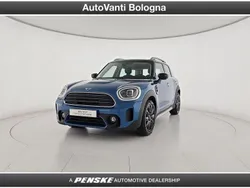 Blu Usata 2023 Mini Cooper D Countryman Essential SUV | 29.980 € (Buon prezzo)