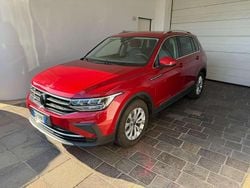 Rosso Usata 2024 VW Tiguan Life SUV | 31.500 € (Buon prezzo)