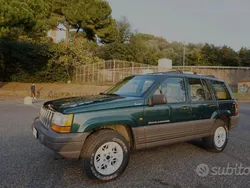 Usata 1997 Jeep Grand Cherokee Laredo SUV | 6900 € (Ottimo prezzo)