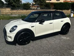Bianco Usata 2018 Mini Cooper D Business Due volumi | 17.000 € (Cara)