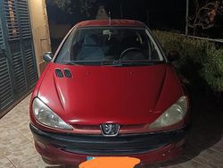 Rosso Usata 2003 Peugeot 206 Due volumi | 1900 €