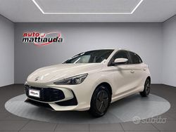 Bianco Nuova 2025 MG MG3 Due volumi | 14.900 € (Ottimo prezzo)