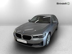 Grigio Usata 2022 BMW 520 Tre volumi | 35.900 € (Buon prezzo)
