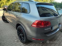 Grigio Usata 2011 VW Touareg SUV | 11.900 € (Buon prezzo)