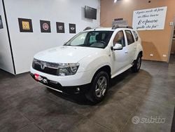 Bianco Usata 2012 Dacia Duster Lauréate Station wagon | 4990 € (Ottimo prezzo)
