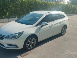 Bianco Usata 2016 Opel Astra Station wagon | 4300 € (Super prezzo)