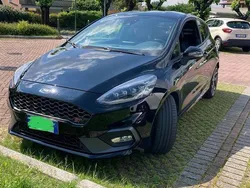 Usata 2019 Ford Fiesta Performance Edition Due volumi | 18.900 € (Cara)