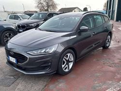 Grigio Usata 2022 Ford Focus Business Edition Tre volumi | 16.350 € (Ottimo prezzo)