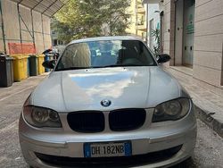 Grigio Usata 2007 BMW 118 Efficient Dynamics Due volumi | 1600 € (Super prezzo)