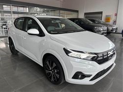 Bianco Nuova 2025 Dacia Sandero Expression Due volumi | 16.550 € (Buon prezzo)