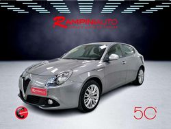 Grigio Usata 2017 Alfa Romeo Giulietta Super Tre volumi | 13.900 € (Cara)