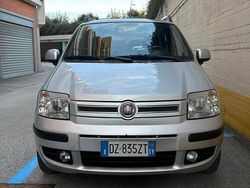 Grigio Usata 2010 Fiat Panda Due volumi | 2299 € (Ottimo prezzo)