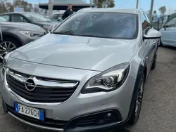 Nero Usata 2015 Opel Insignia Country Tourer Station wagon | 12.800 € (Buon prezzo)