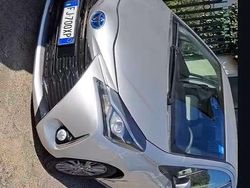 Usata 2017 Toyota Yaris Hybrid Comfort Tre volumi | 10.500 € (Buon prezzo)