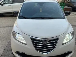 Usata 2013 Lancia Ypsilon Due volumi | 4700 € (Ottimo prezzo)
