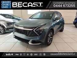 Grigio Nuova 2025 Kia Sportage Style SUV | 30.800 € (Buon prezzo)