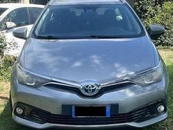 Grigio Usata 2015 Toyota Auris Touring Sports Active Station wagon | 12.000 € (Cara)