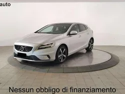 Argento Usata 2017 Volvo V40 R-Design Station wagon | 13.850 € (Buon prezzo)
