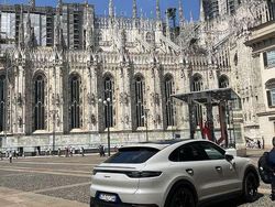 Usata 2023 Porsche Cayenne Platinum Edition SUV | 88.000 € (Cara)